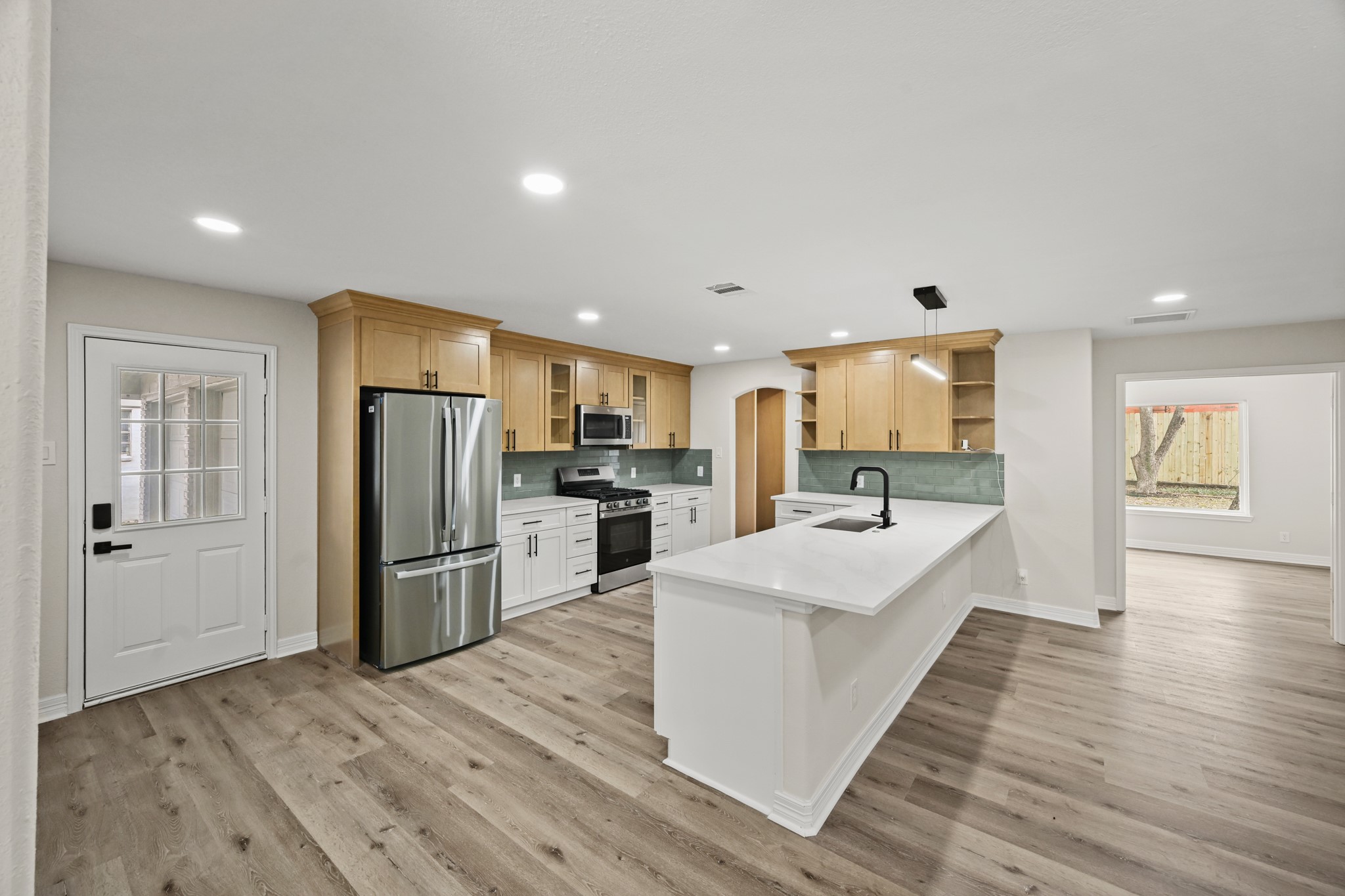 3011 Freshmeadows Drive Houston, TX 77063 - Photo 14 of 50