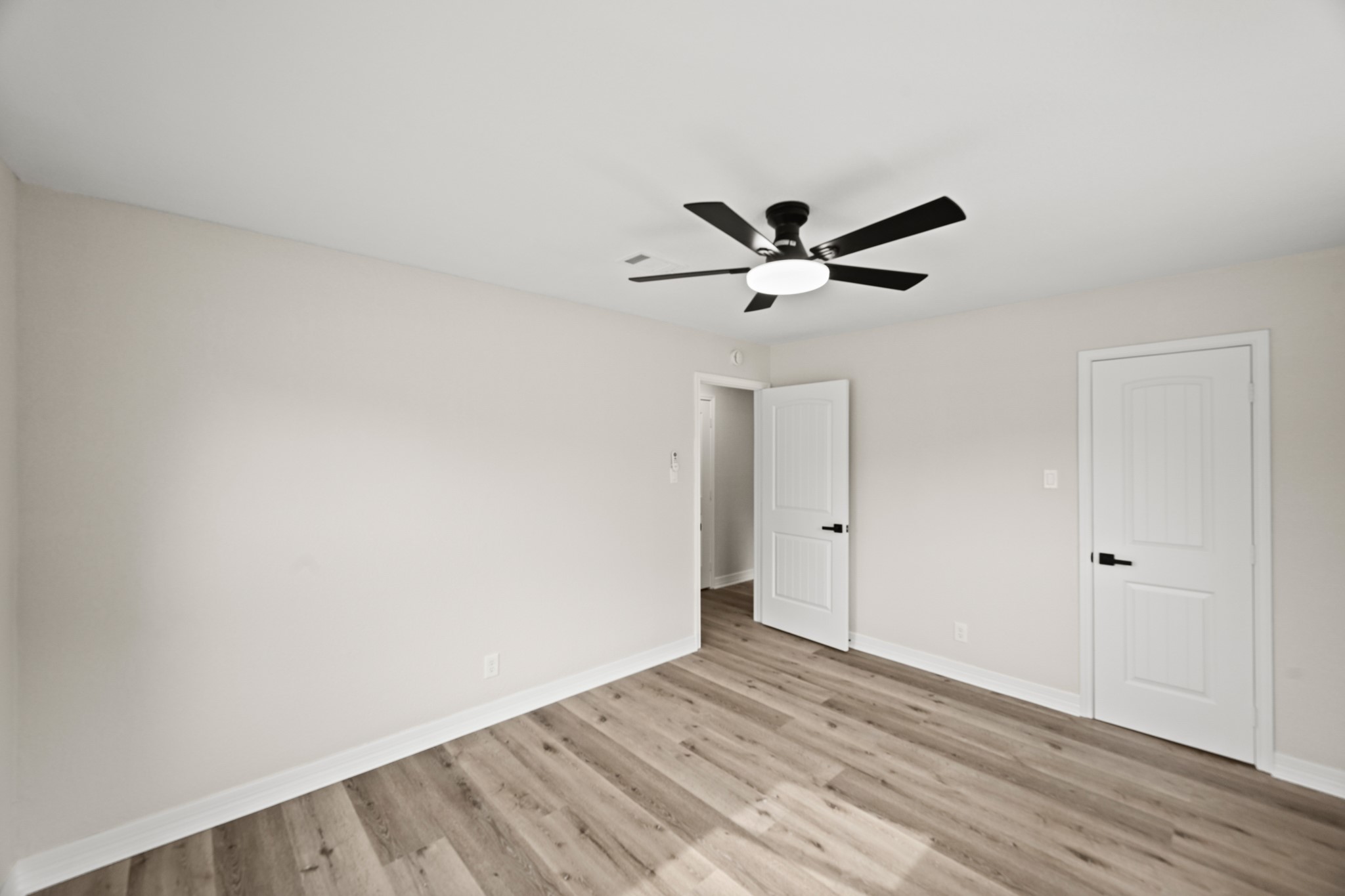 3011 Freshmeadows Drive Houston, TX 77063 - Photo 39 of 50