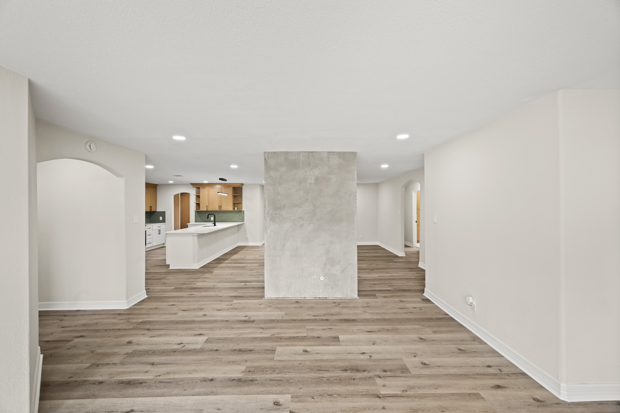 3011 Freshmeadows Drive Houston, TX 77063 - Photo 8 of 50