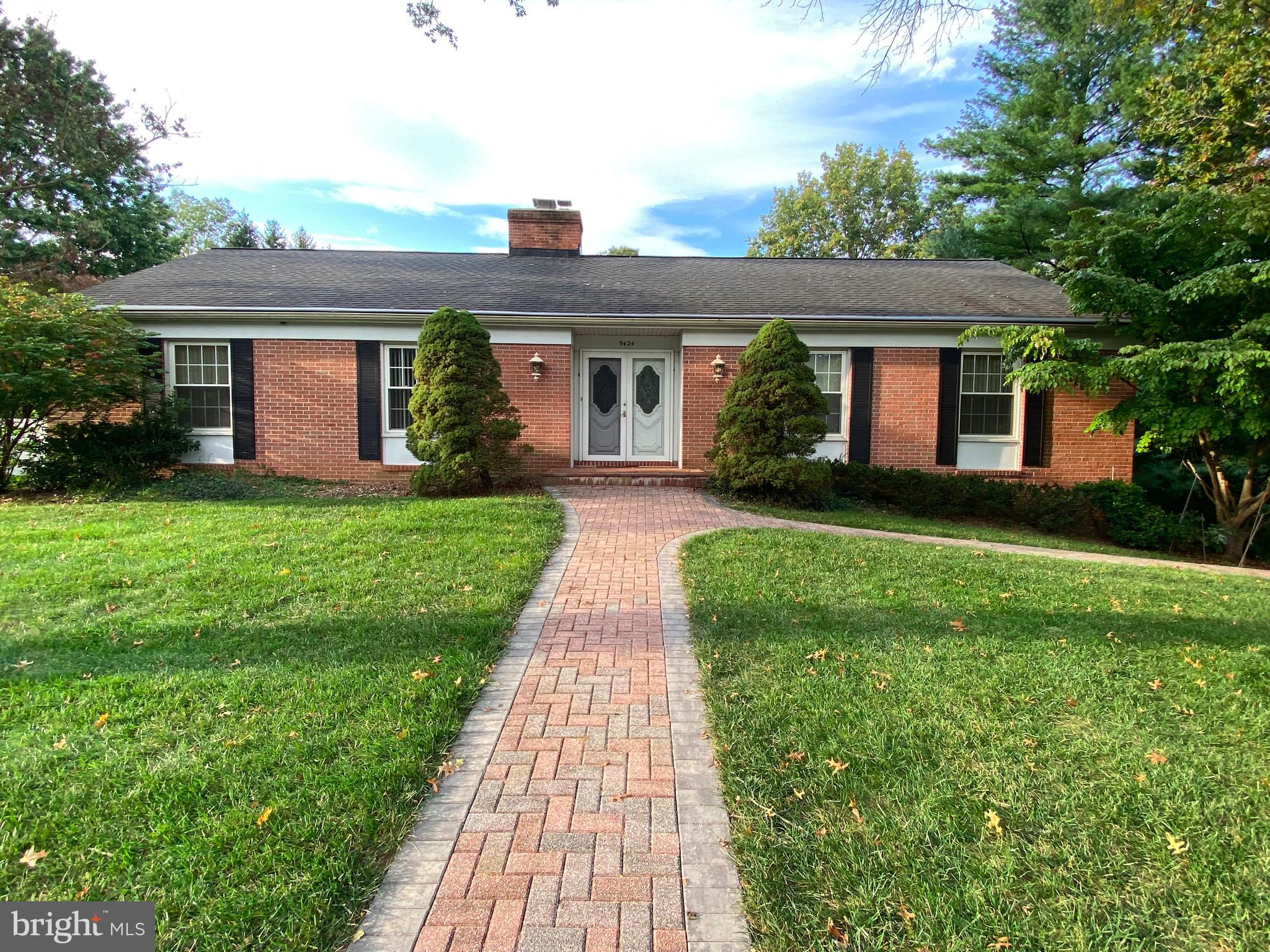 9424 Dunloggin Road Ellicott City, MD 21042 - Photo 2 of 48 Great curb appeal