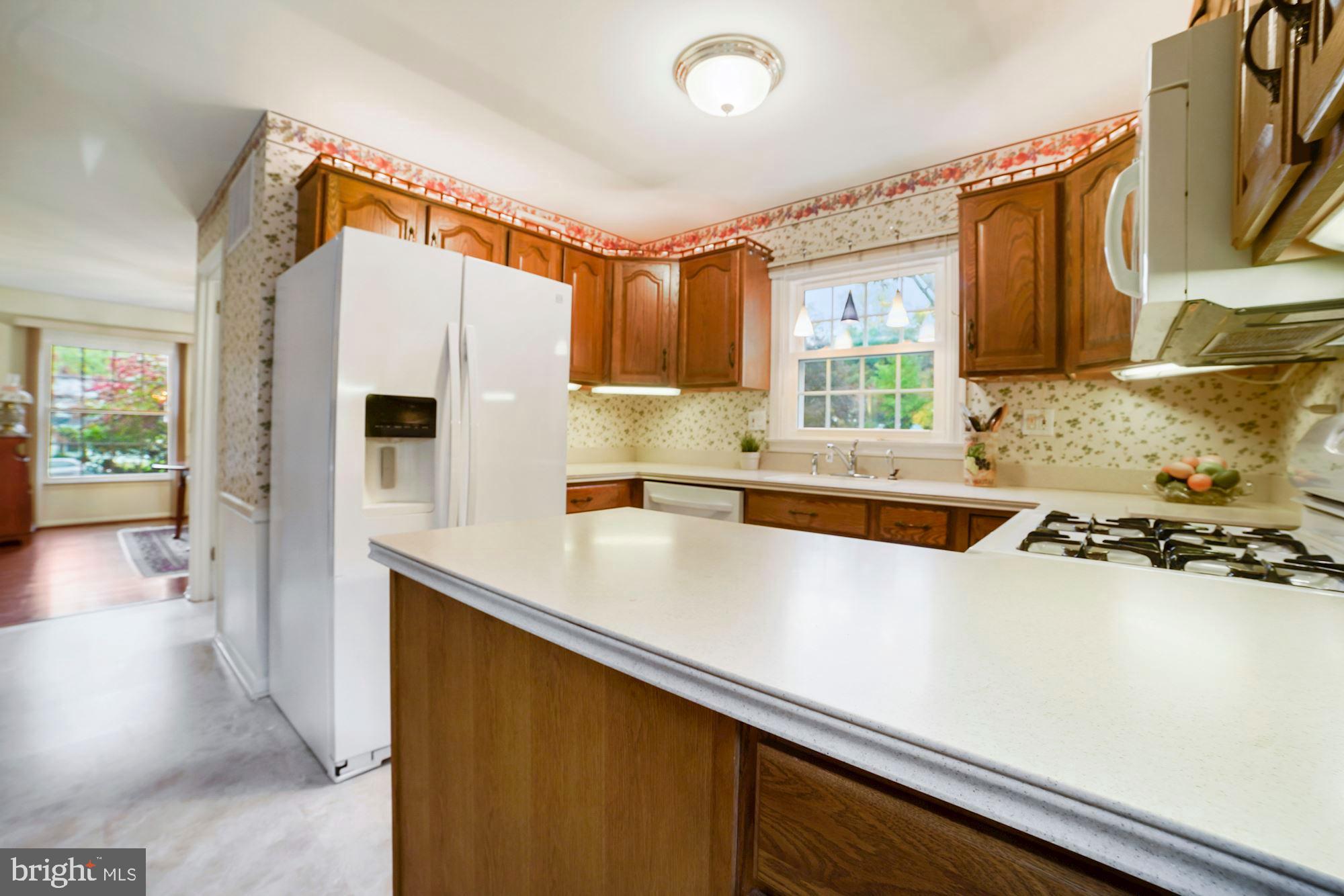 9424 Dunloggin Road Ellicott City, MD 21042 - Photo 28 of 48 Kitchen