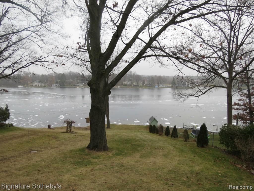 9613 Norman Road Clarkston, MI 48348 - Photo 20 of 32 IMG_4419.jpg