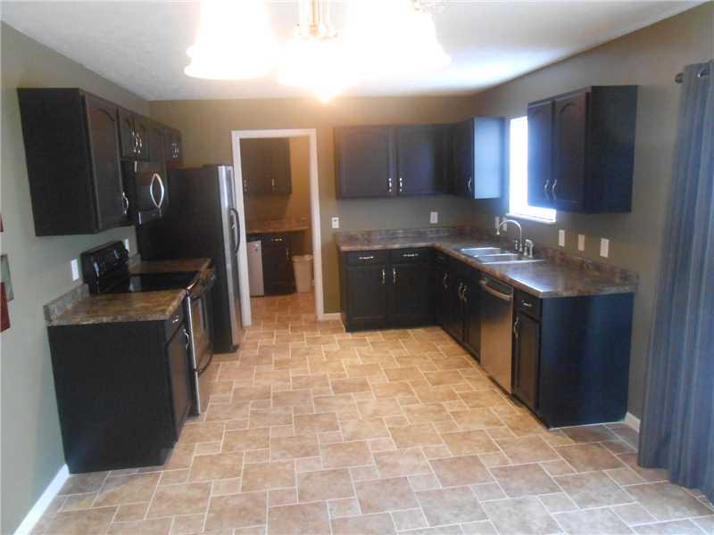 3581 Newberry Road Plainfield, IN 46168 - Photo 8 of 11 Gallery Image 8