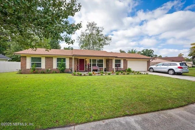 $290,999 | 7224 Blackberry Lane North, Jacksonville, FL 32244