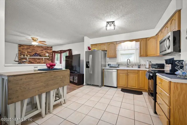 $290,999 | 7224 Blackberry Lane North, Jacksonville, FL 32244