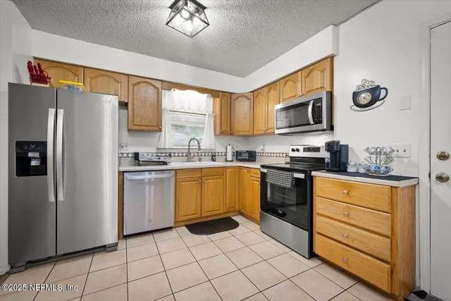 $290,999 | 7224 Blackberry Lane North, Jacksonville, FL 32244