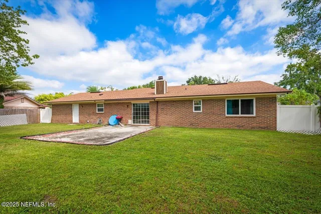 $290,999 | 7224 Blackberry Lane North, Jacksonville, FL 32244