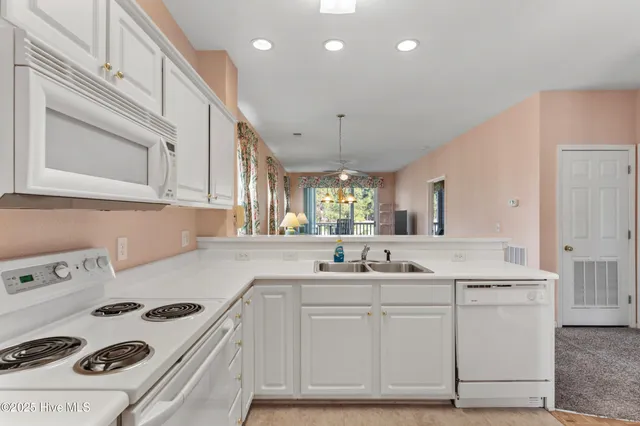 $245,000 | 864 Great Egret Circle Southwest, Unit 2C, Sunset Beach, NC 28468