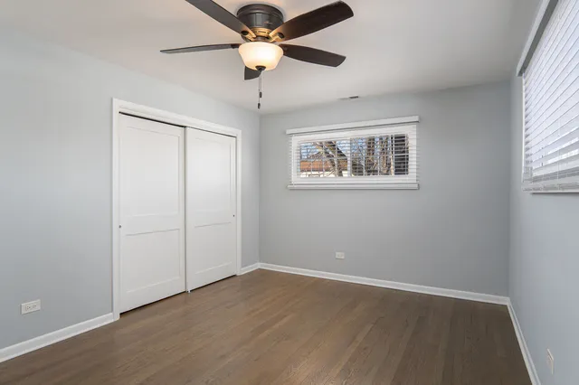 $2,200 | 317 Burlington Avenue, Unit 2, Western Springs, IL 60558