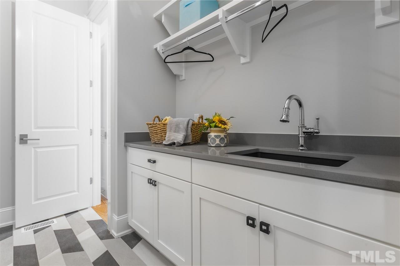 1204 Hannahs View Drive Raleigh, NC 27615 - Photo 21 of 30