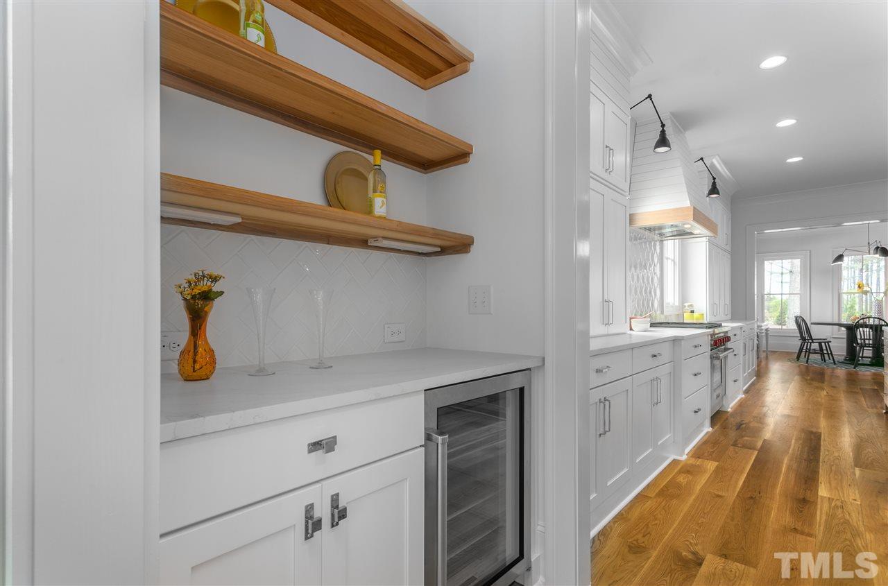 1204 Hannahs View Drive Raleigh, NC 27615 - Photo 4 of 30