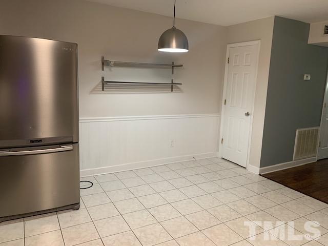 1133 Nottingham Circle Cary, NC 27511 - Photo 4 of 7 Photo #4