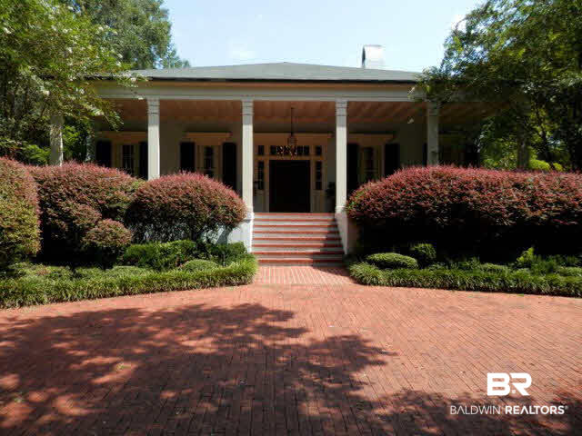 1902 Spring Hill Avenue Mobile, AL 36607 - Photo 1 of 1
