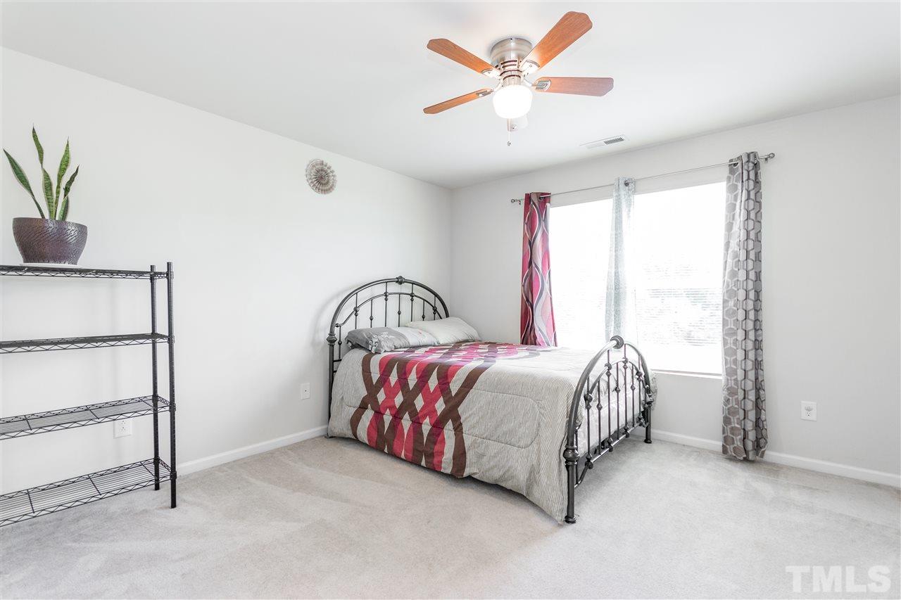 2942 Berkeley Springs Place Raleigh, NC 27616 - Photo 8 of 17 Gallery Image 8
