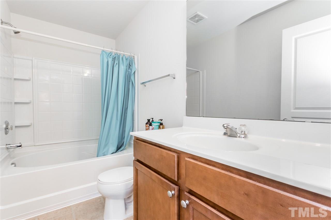 2942 Berkeley Springs Place Raleigh, NC 27616 - Photo 9 of 17 Gallery Image 9