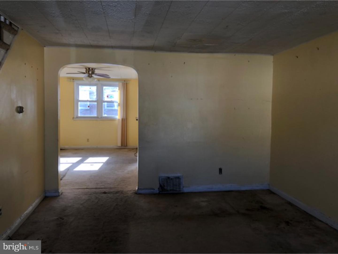 104 Spring Valley Road Darby, PA 19023 - Photo 2 of 8