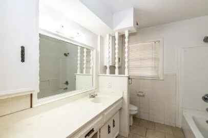 $2,000 | 3801 26th Street, Lubbock, TX 79410