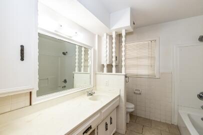 3801 26th Street Lubbock, TX 79410 - Photo 13 of 28 d14cccfd-e570-4833-958a-9287b9f64c59