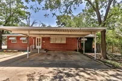 $2,000 | 3801 26th Street, Lubbock, TX 79410