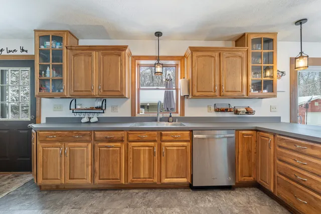 $369,900 | 6740 Folks Road, Horton, MI 49246