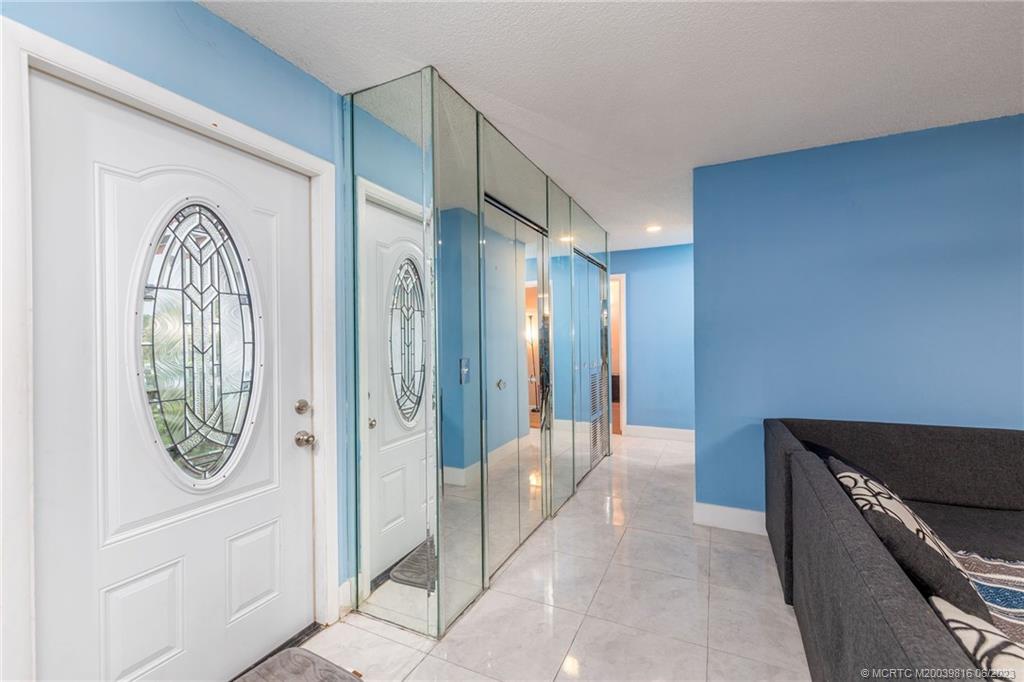 22748 Neptune Road Boca Raton, FL 33428 - Photo 18 of 35 Gallery Image 18