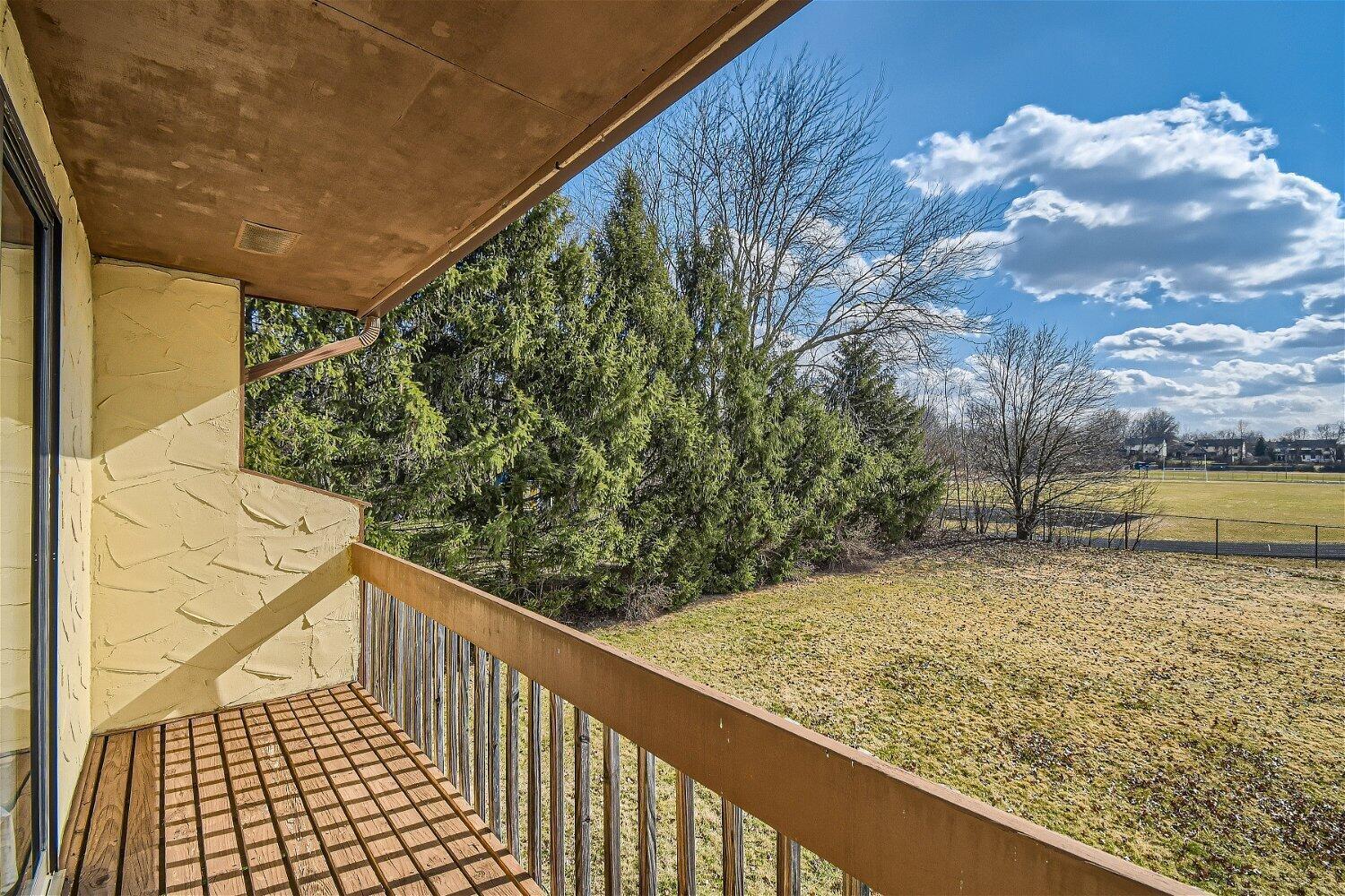 817 Riva Ridge Boulevard Columbus, OH 43230 - Photo 25 of 28 817 Riva Ridge Blvd - Web Quality - 024
