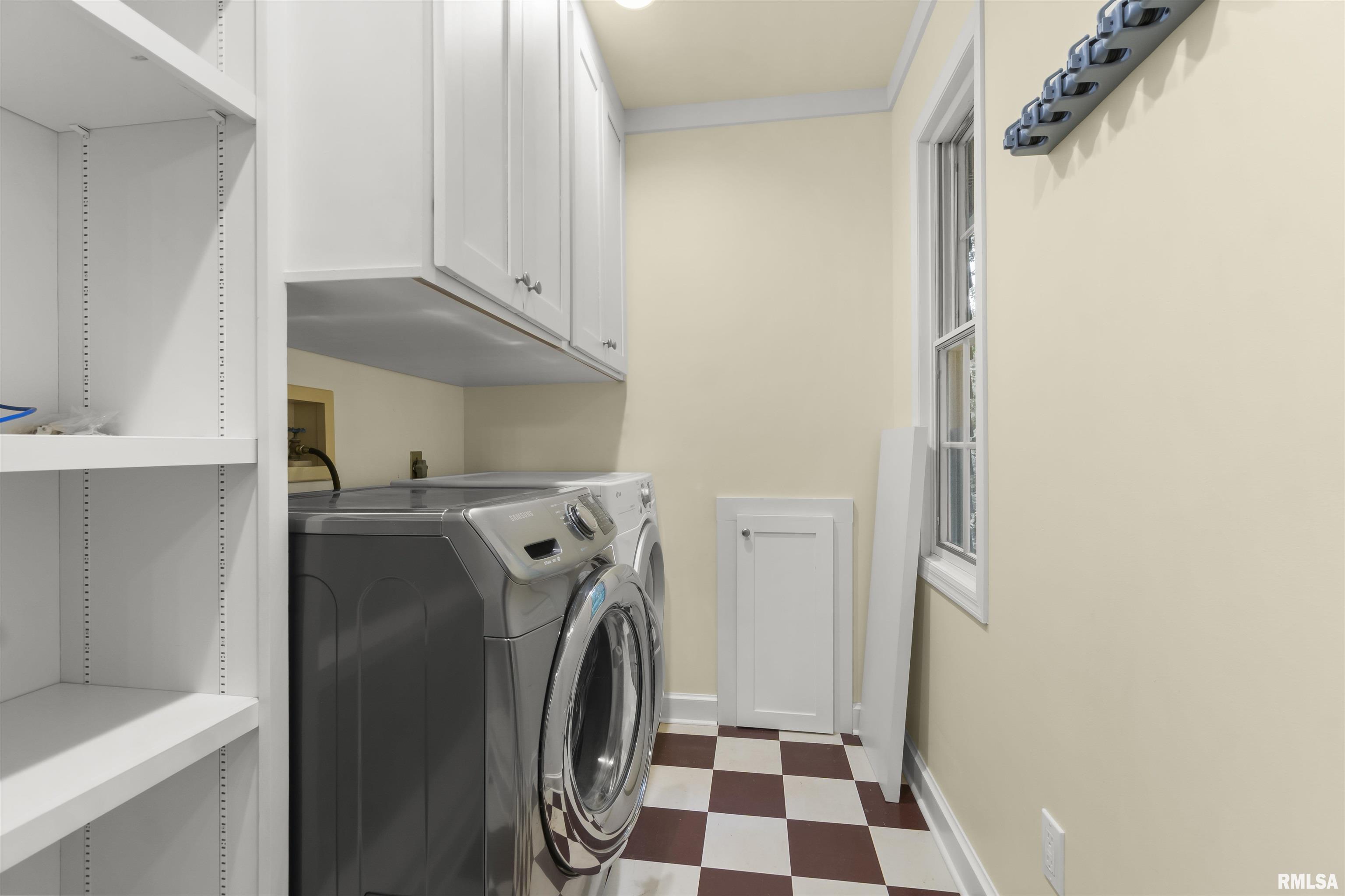 1227 East Hallock Hollow Road Chillicothe, IL 61523 - Photo 37 of 53