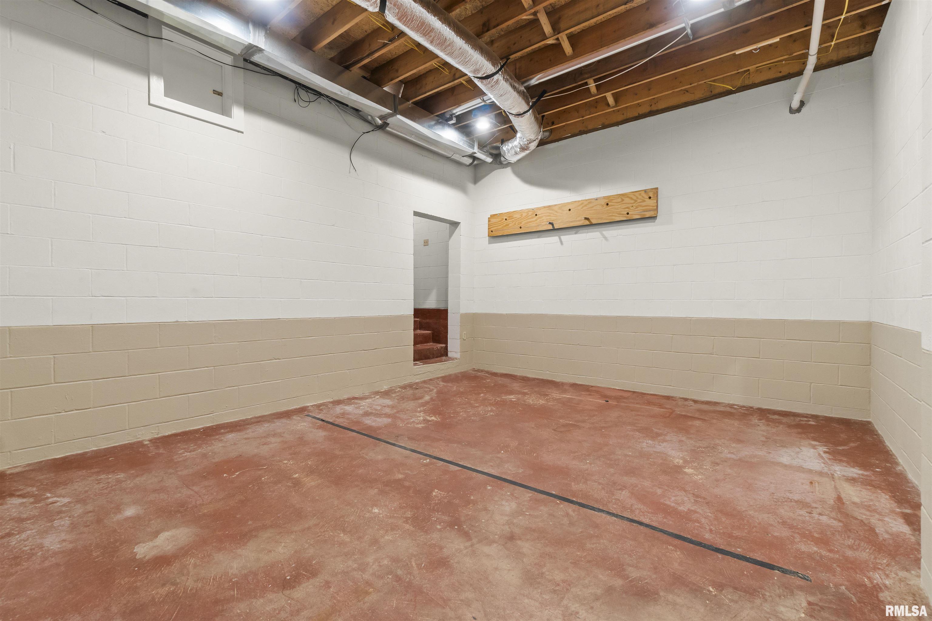 1227 East Hallock Hollow Road Chillicothe, IL 61523 - Photo 49 of 53