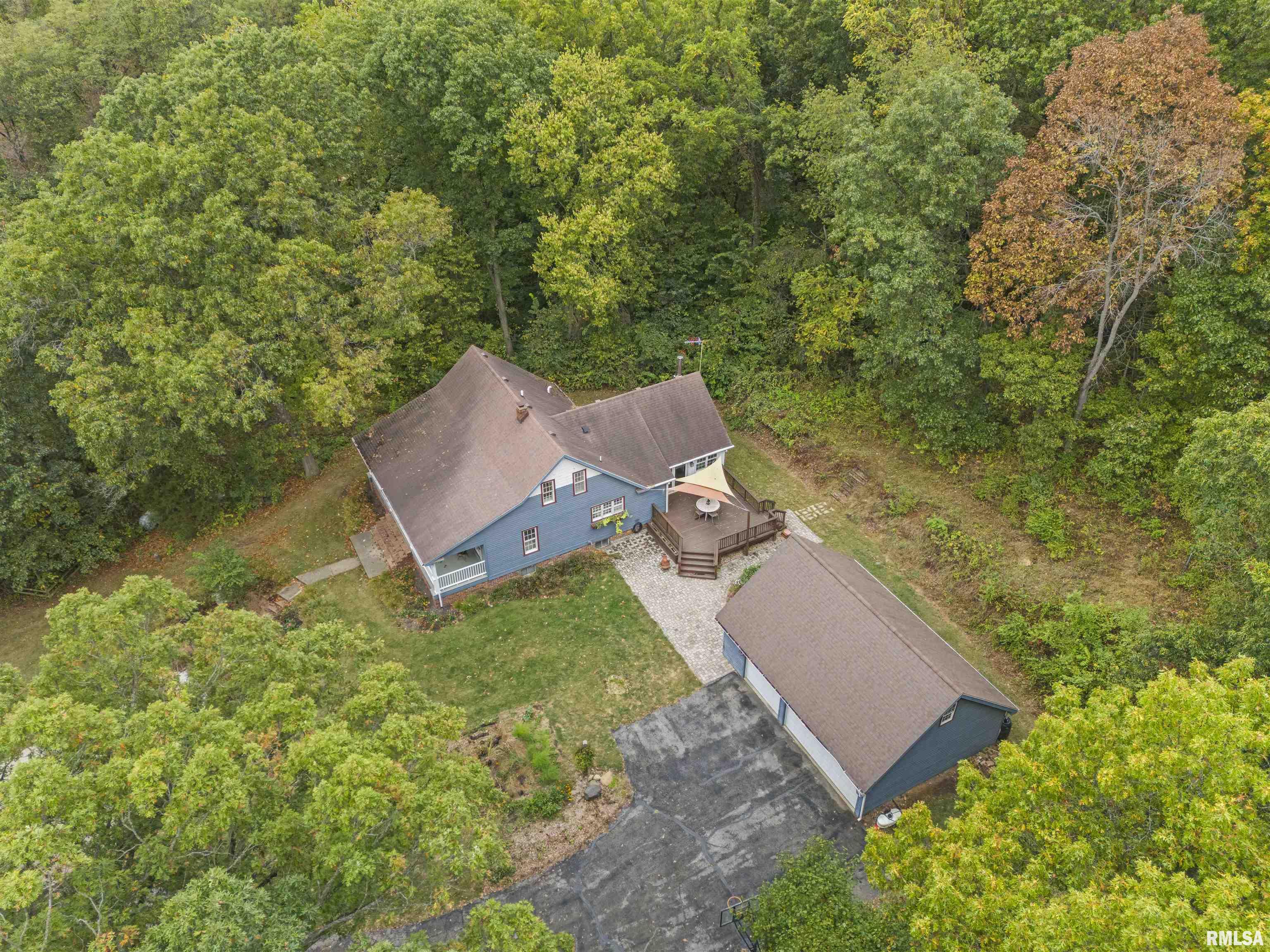 1227 East Hallock Hollow Road Chillicothe, IL 61523 - Photo 7 of 53