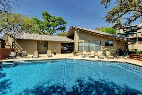 $3,200 | 1821 Westlake Drive, Unit 109, Austin, TX 78746