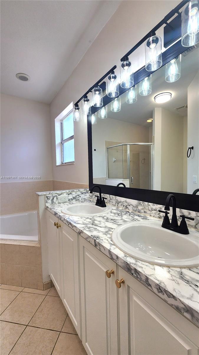 343 Northeast 36th Terrace Homestead, FL 33033 - Photo 14 of 50