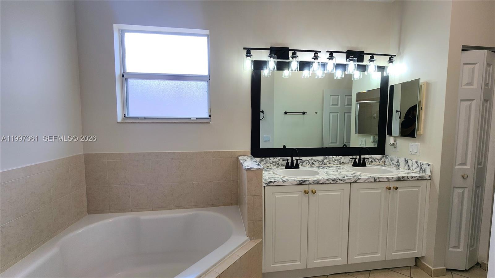 343 Northeast 36th Terrace Homestead, FL 33033 - Photo 17 of 50