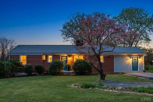 $319,900 | 162 Brooklawn Drive, Lynchburg, VA 24502