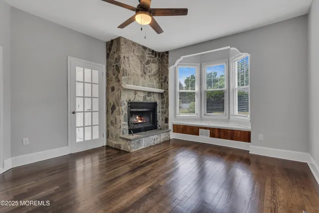 $4,700 | 18 Middletown Avenue, Atlantic Highlands, NJ 07716