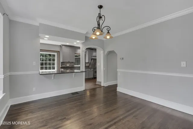 $4,700 | 18 Middletown Avenue, Atlantic Highlands, NJ 07716