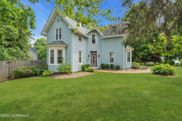 $4,700 | 18 Middletown Avenue, Atlantic Highlands, NJ 07716