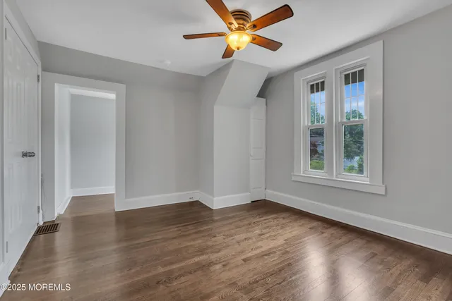 $4,700 | 18 Middletown Avenue, Atlantic Highlands, NJ 07716