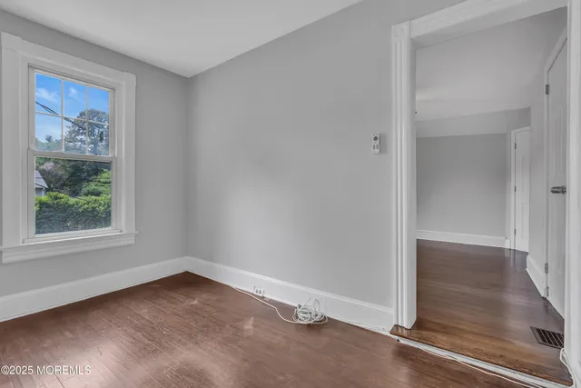 $4,700 | 18 Middletown Avenue, Atlantic Highlands, NJ 07716