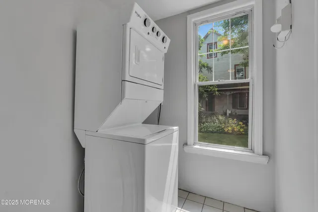 $4,700 | 18 Middletown Avenue, Atlantic Highlands, NJ 07716