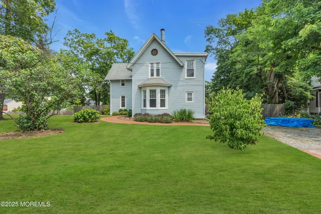 $4,700 | 18 Middletown Avenue, Atlantic Highlands, NJ 07716