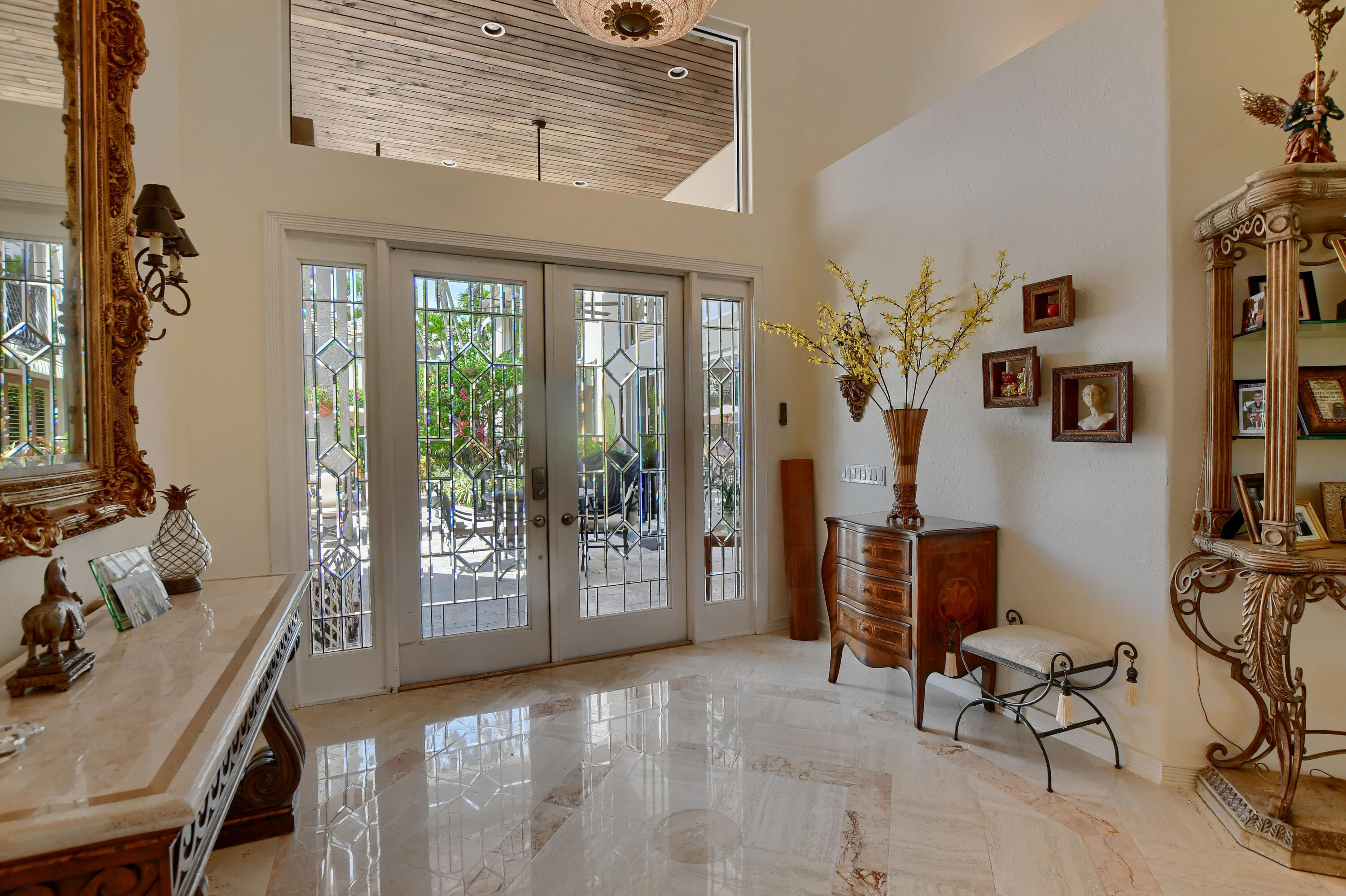 6187 Northwest 24th Terrace Boca Raton, FL 33496 - Photo 18 of 58 Entry foyer
