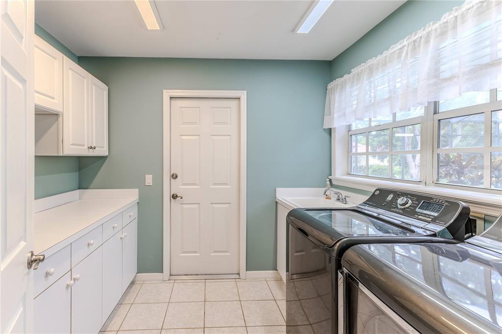 7512 Oak Tree Lane Spring Hill, FL 34607 - Photo 44 of 89