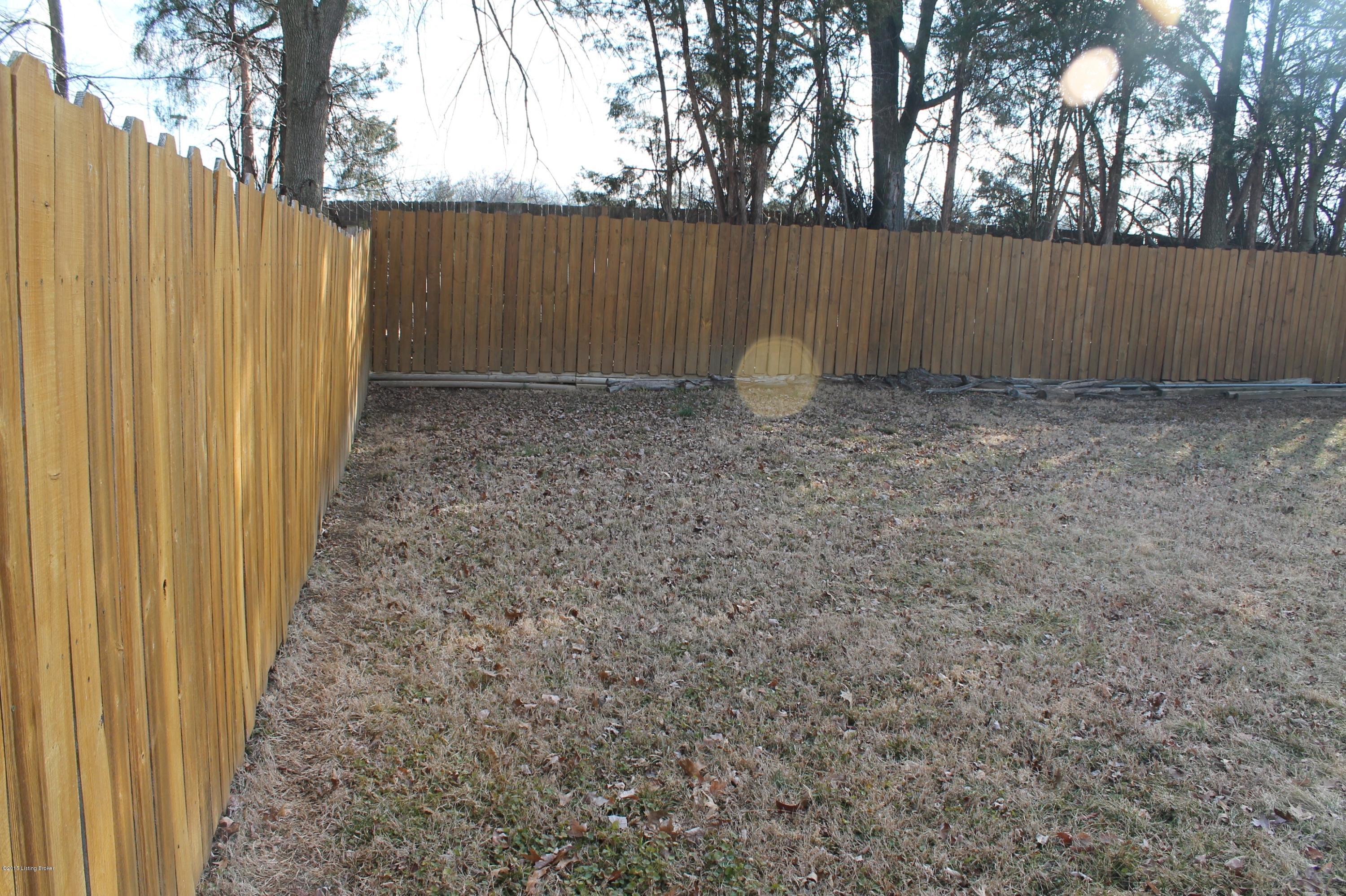 7805 Laurel Ridge Road Louisville, KY 40219 - Photo 68 of 77 Extra lot