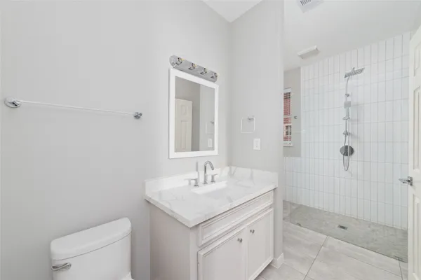 $2,250 | 1516 Park Street, Unit B, Houston, TX 77019