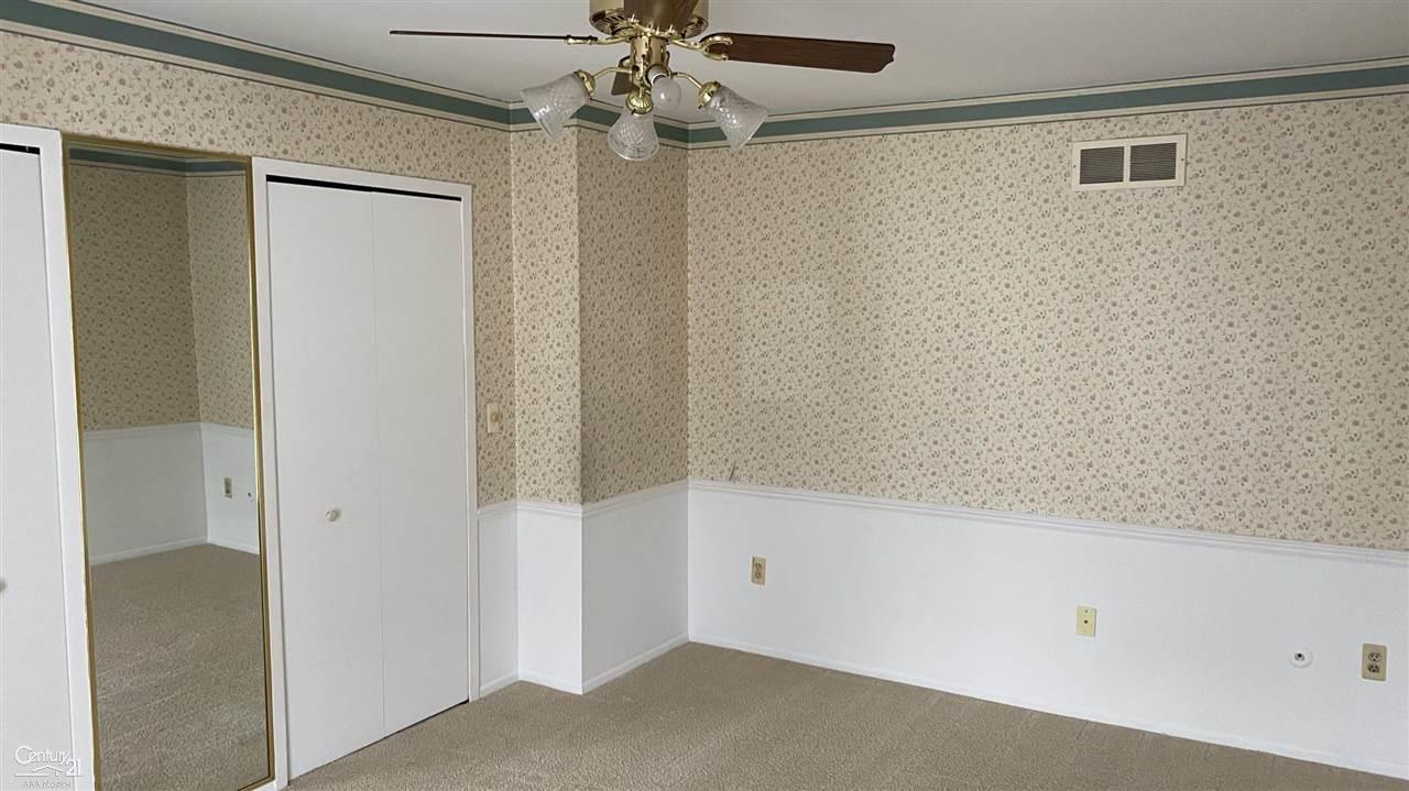 160 Stratford Lane Rochester Hills, MI 48309 - Photo 24 of 54