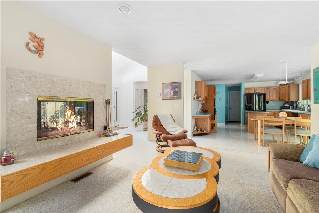 78 Wickham Road North Kingstown, RI 02852 - Photo 8 of 37 Gallery Image 8