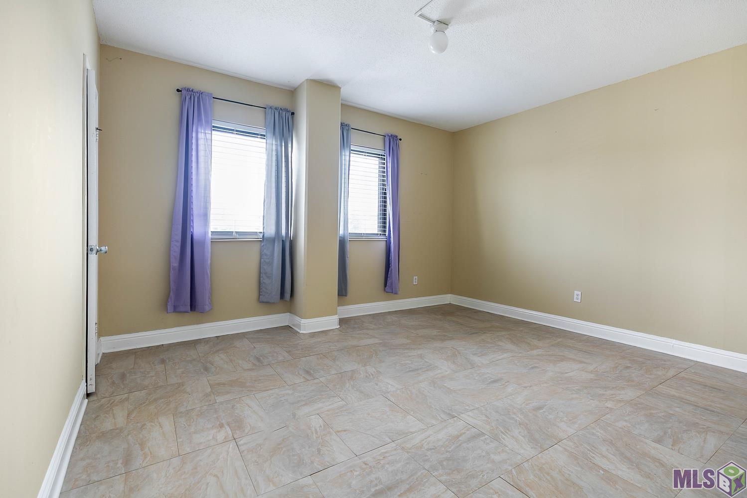11550 Southfork Avenue, Unit 301 Baton Rouge, LA 70816 - Photo 4 of 11