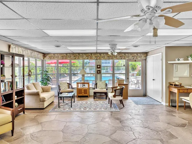 $115,000 | 300 Northeast 20th Street, Unit 605, Boca Raton, FL 33431