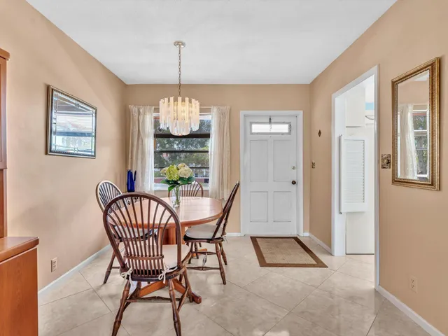 $115,000 | 300 Northeast 20th Street, Unit 605, Boca Raton, FL 33431