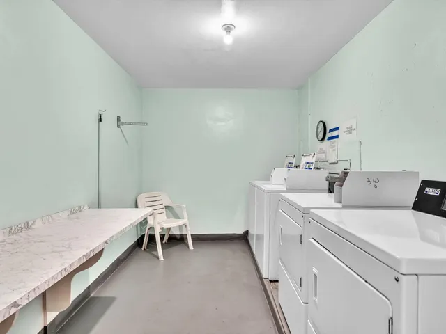 $115,000 | 300 Northeast 20th Street, Unit 605, Boca Raton, FL 33431